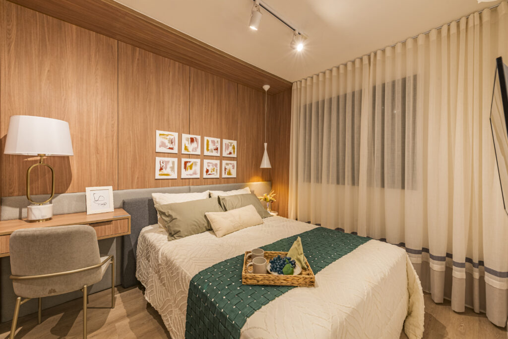 Dormitório acolhedor.